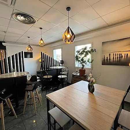 Restaurant Kyriad Direct Nord - Zenith - Toison D'or Hotel
